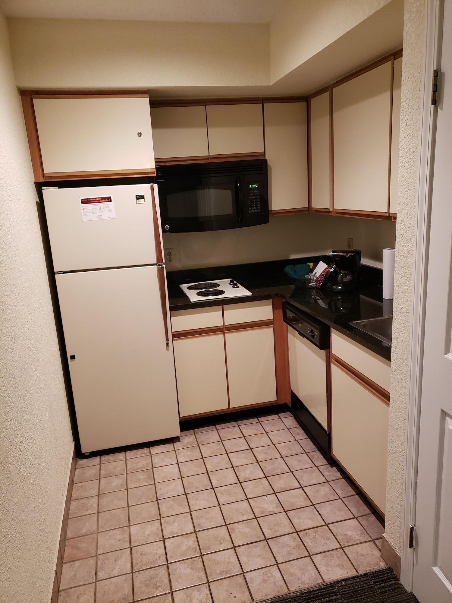 Affordable Suites Of America Detroit-Warren Zewnętrze zdjęcie
