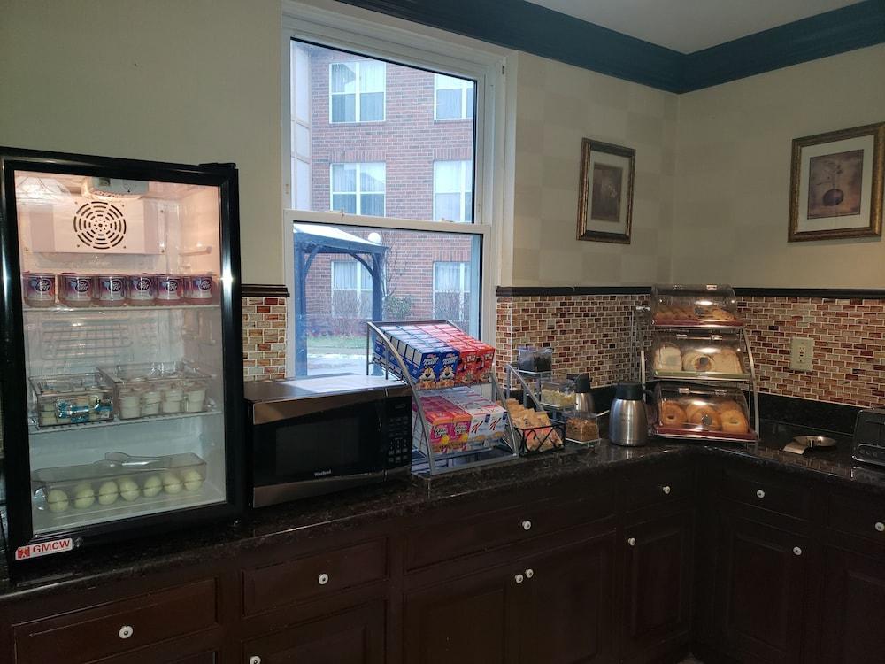 Affordable Suites Of America Detroit-Warren Zewnętrze zdjęcie