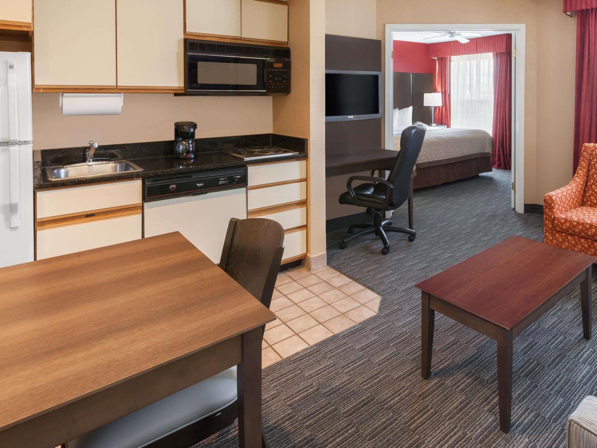 Affordable Suites Of America Detroit-Warren Zewnętrze zdjęcie