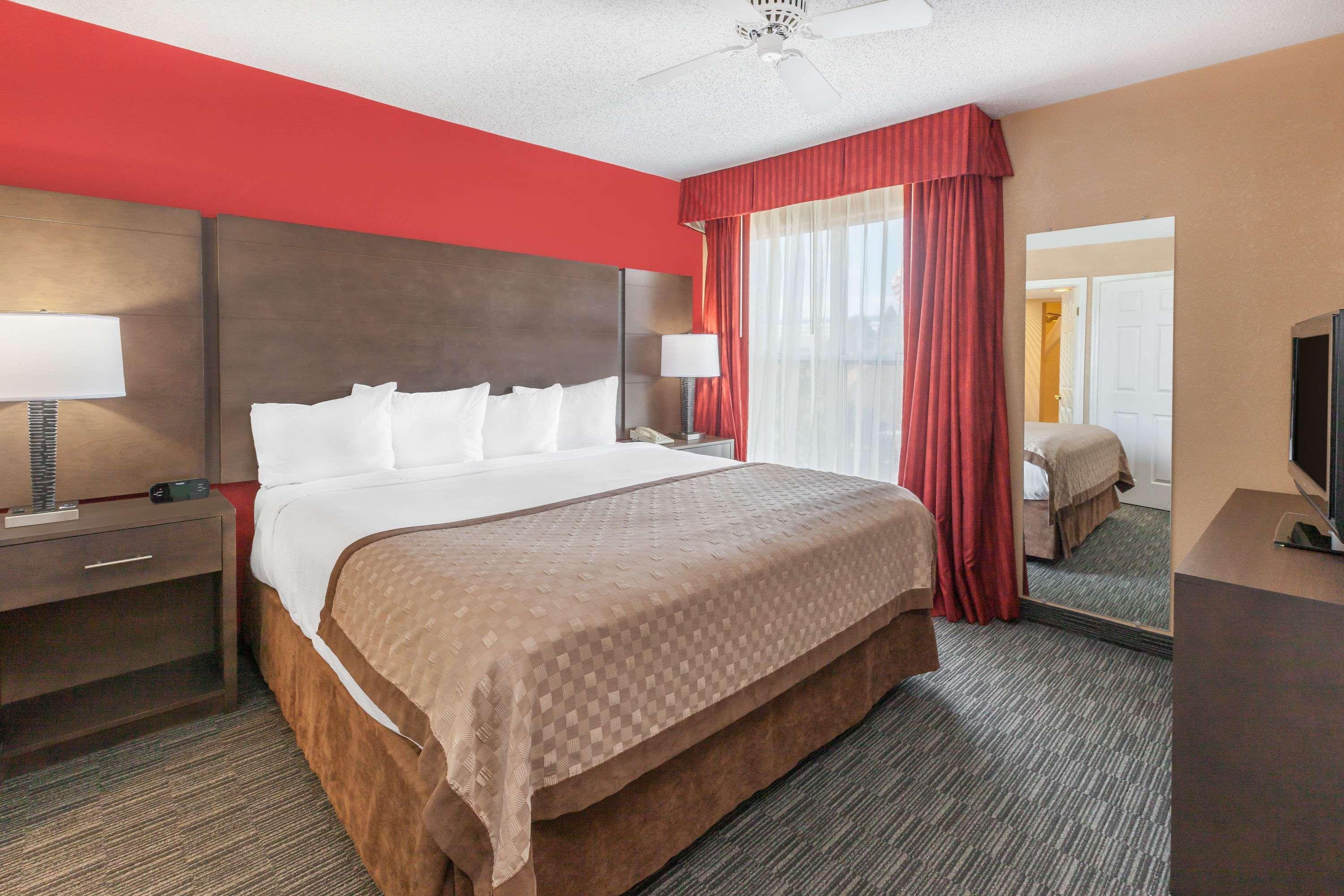 Affordable Suites Of America Detroit-Warren Zewnętrze zdjęcie
